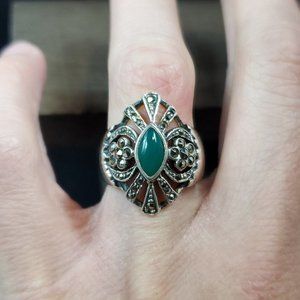 Size 6 925 Sterling Silver Nephrite Stone And Marcasite Accents Ring